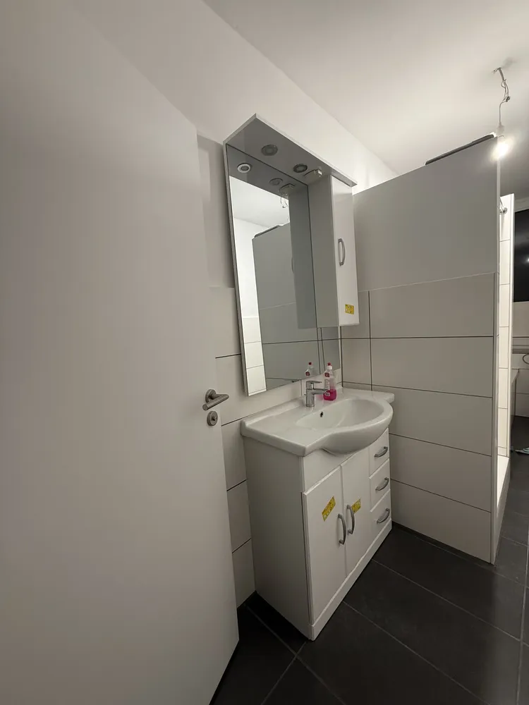 3 room apartment with 91 m² in Düsseldorf – Photo 3