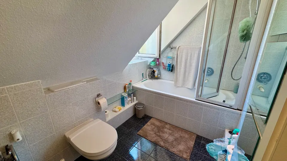2 Zimmer Wohnung mit 70 m² in Bergisch Gladbach – Bild 9