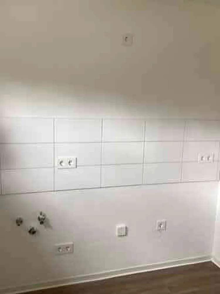 5 Zimmer Wohnung mit 80 m² in Wiesbaden – Bild 4