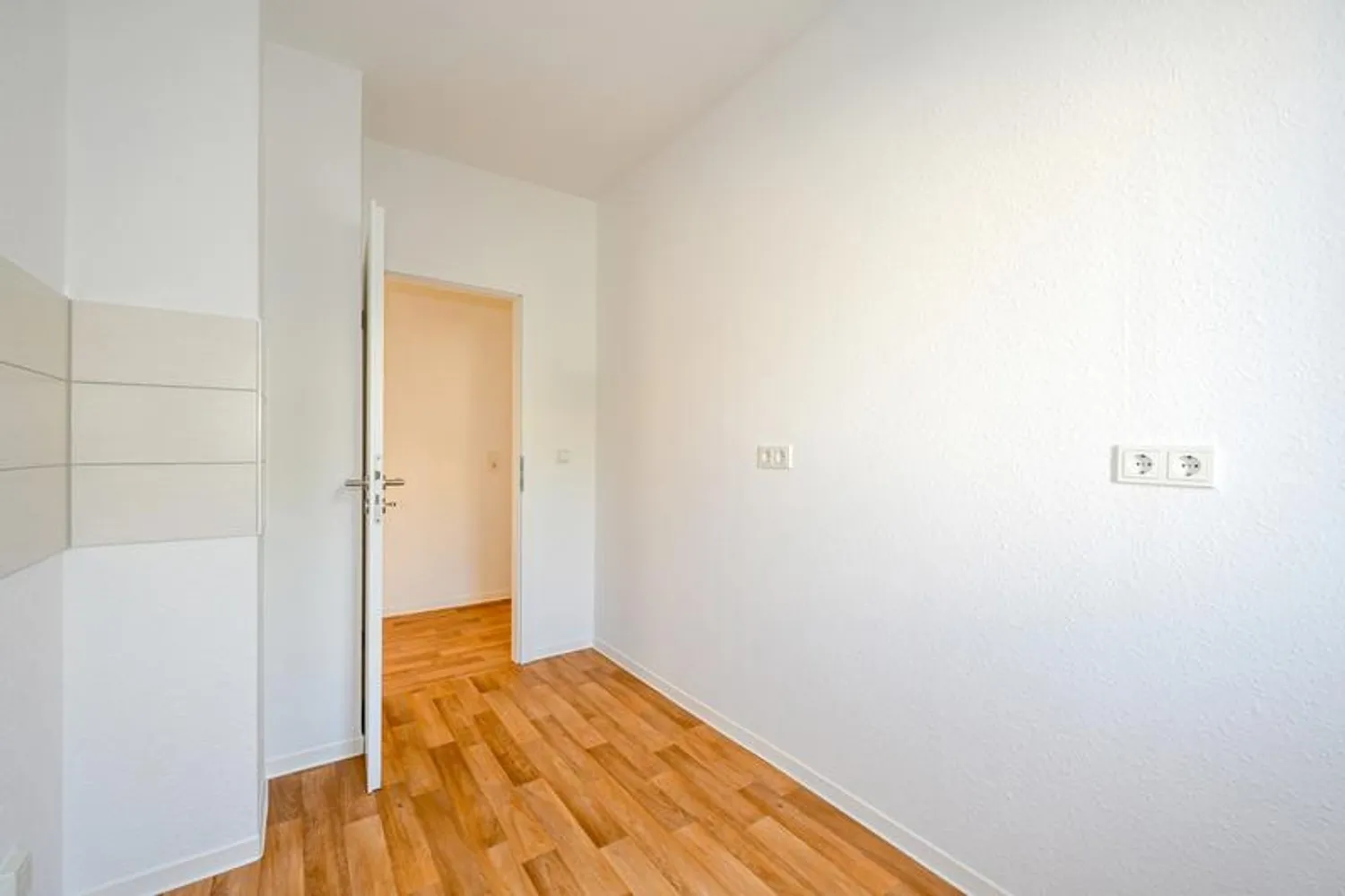 3 room apartment with 60 m² in Magdeburg – Photo 4