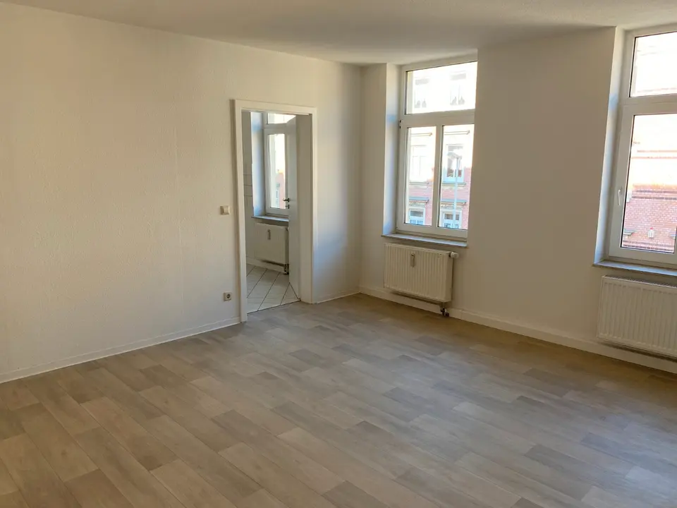 2 Zimmer Wohnung mit 66 m² in Zwickau – Bild 2