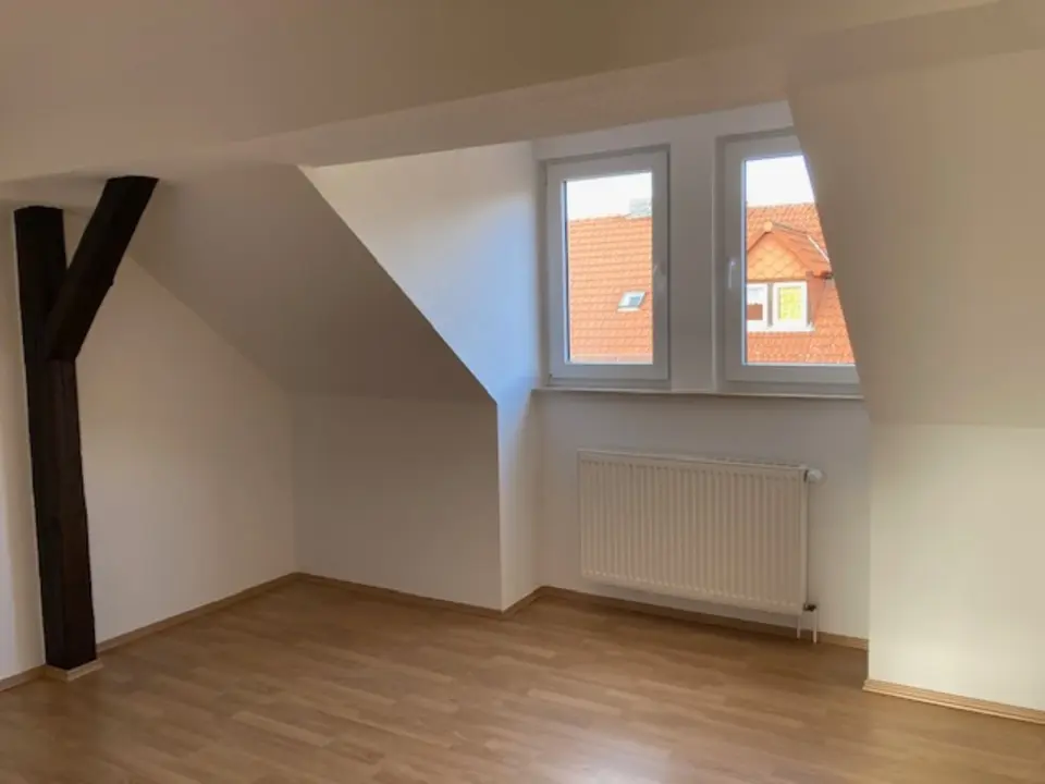 3 Zimmer Wohnung mit 67 m² in Weißenfels – Bild 2