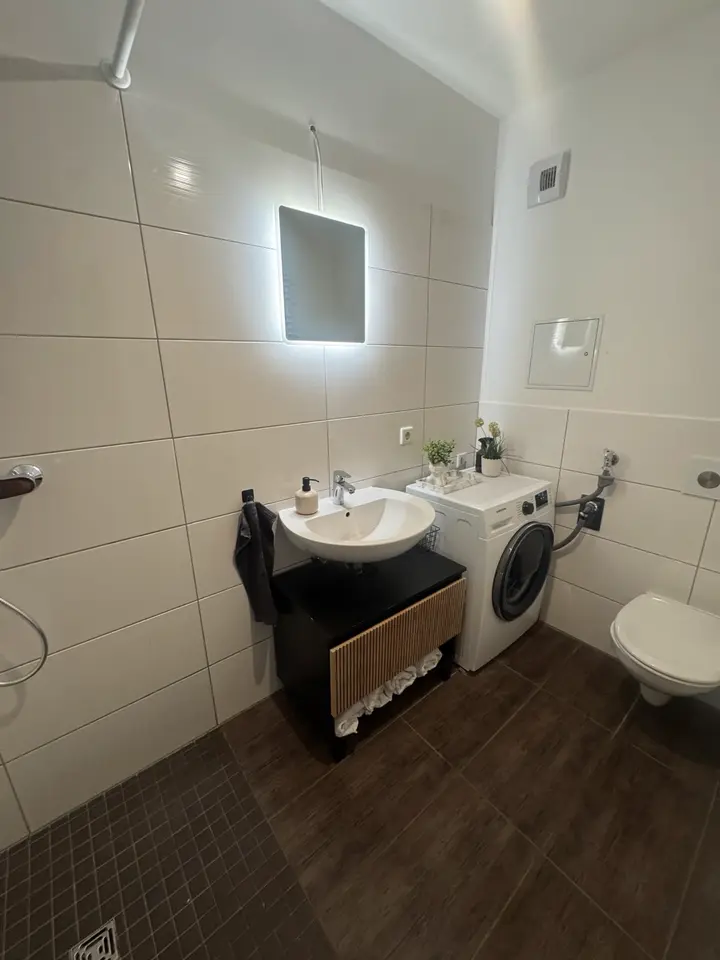 2 Zimmer Wohnung mit 55 m² in Halle (Saale) – Bild 7