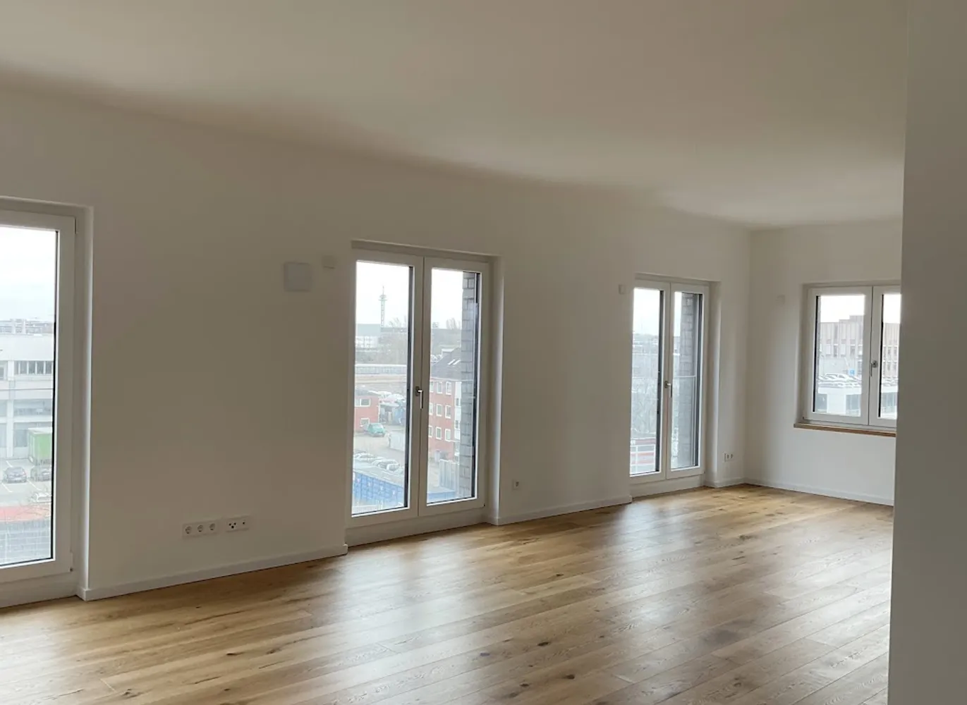 3 Zimmer Wohnung mit 123 m² in Hannover – Bild 2