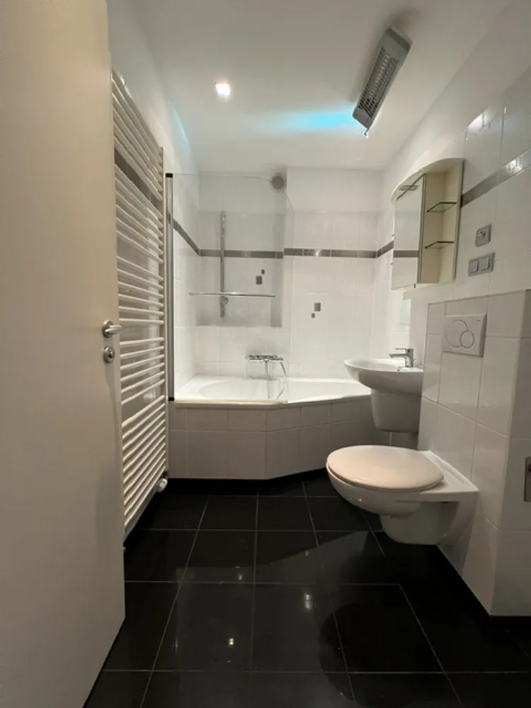 3 room apartment with 78 m² in Hanover – Photo 12