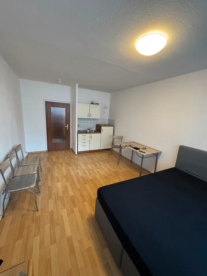 Shared room with 27 m² in Chemnitz – Photo 1