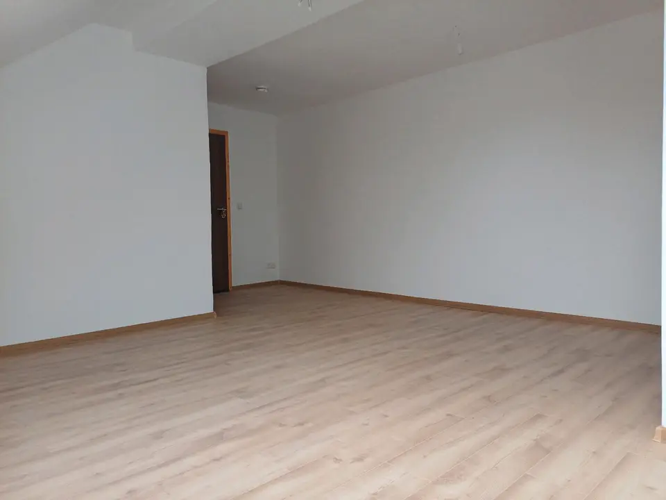 2 Zimmer Wohnung mit 55 m² in Limbach-Oberfrohna – Bild 5