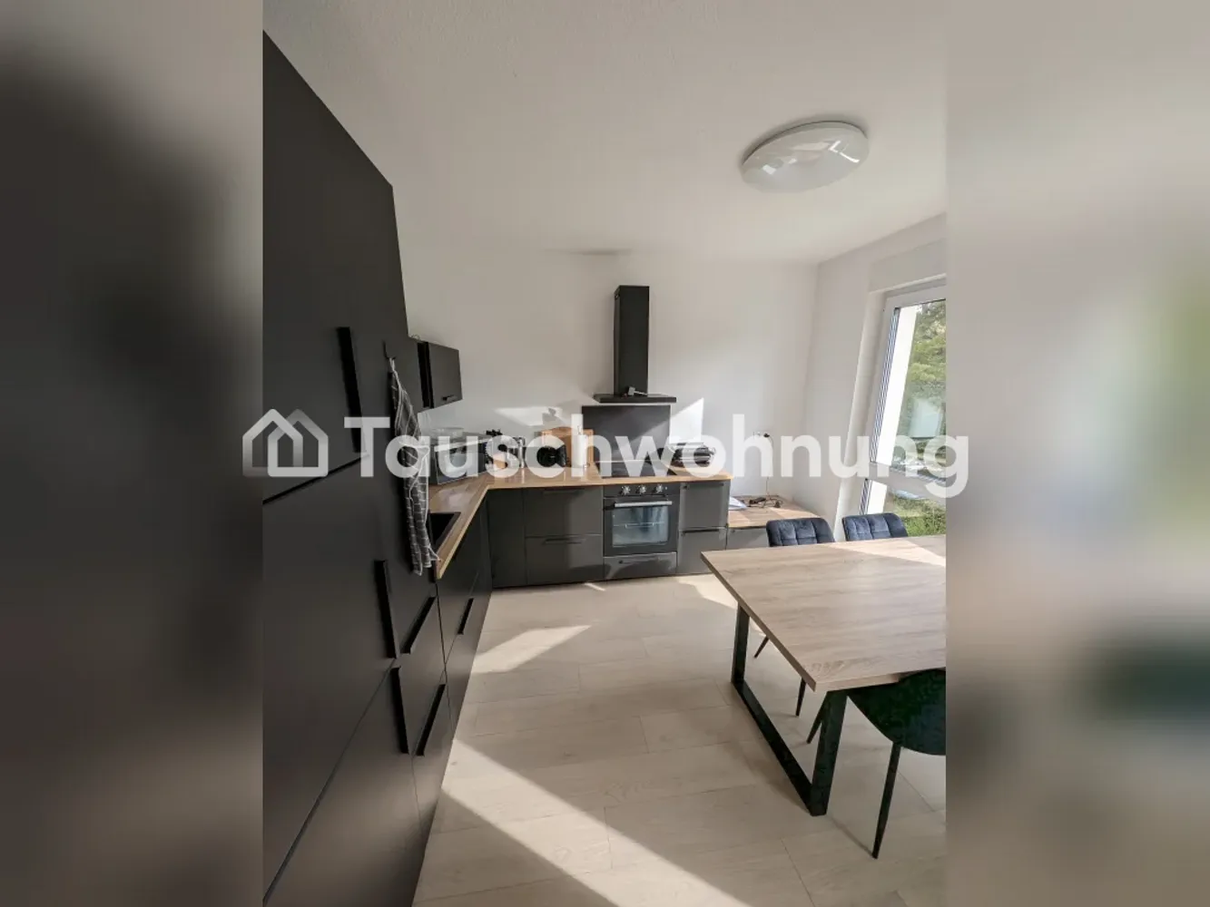 2 Zimmer Wohnung mit 75 m² in Berlin – Bild 1