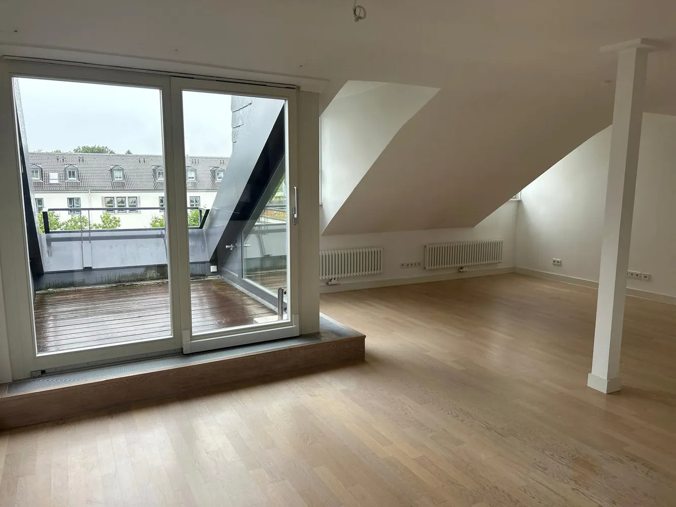 3 Zimmer Wohnung mit 105 m² in Berlin – Bild 3