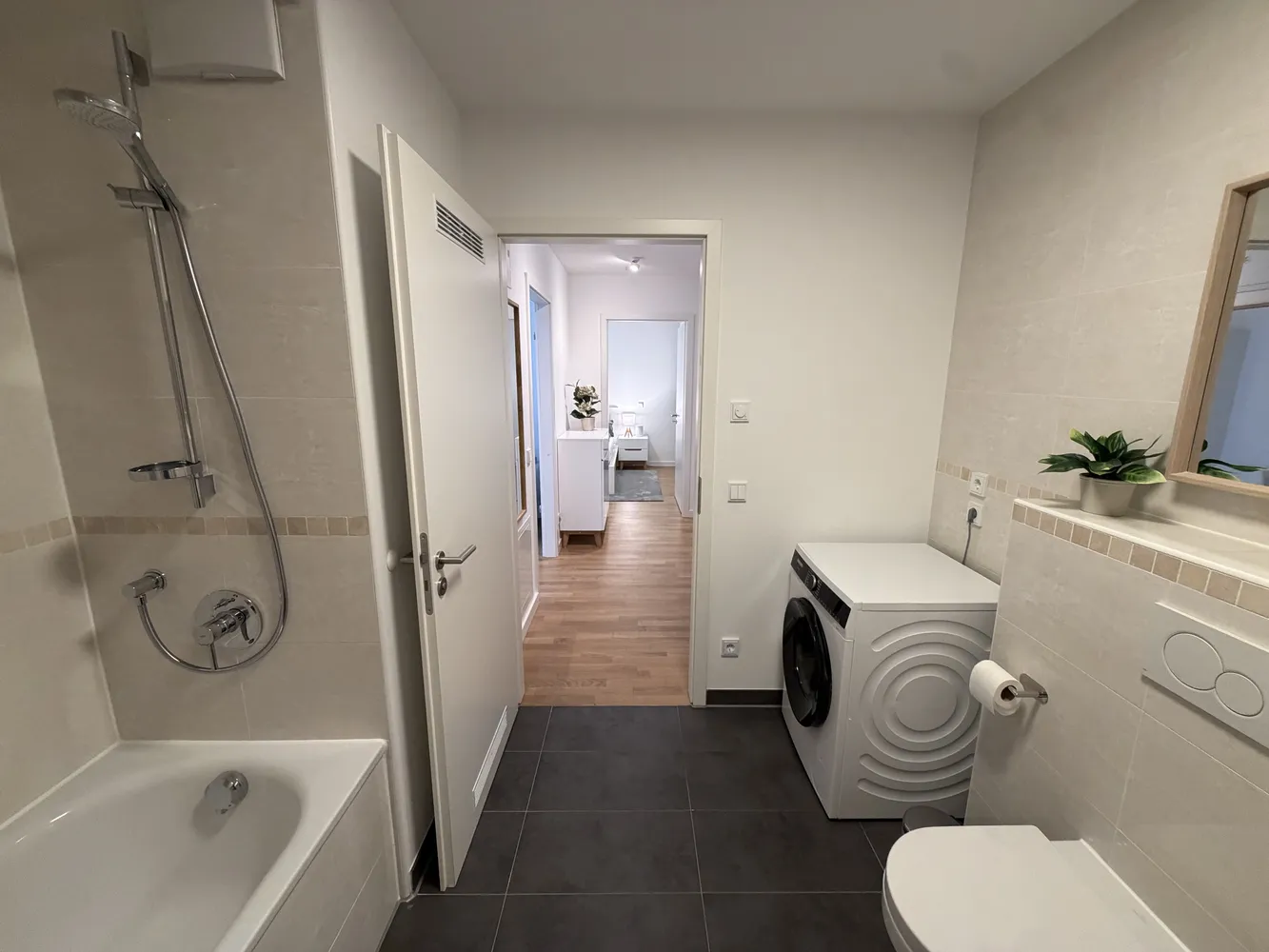 2 Zimmer Wohnung mit 55 m² in München – Bild 10