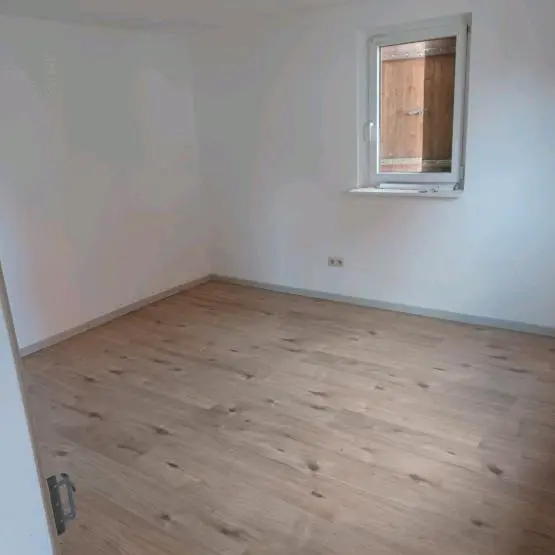 6 Zimmer Wohnung mit 14 m² in Reutlingen – Bild 2