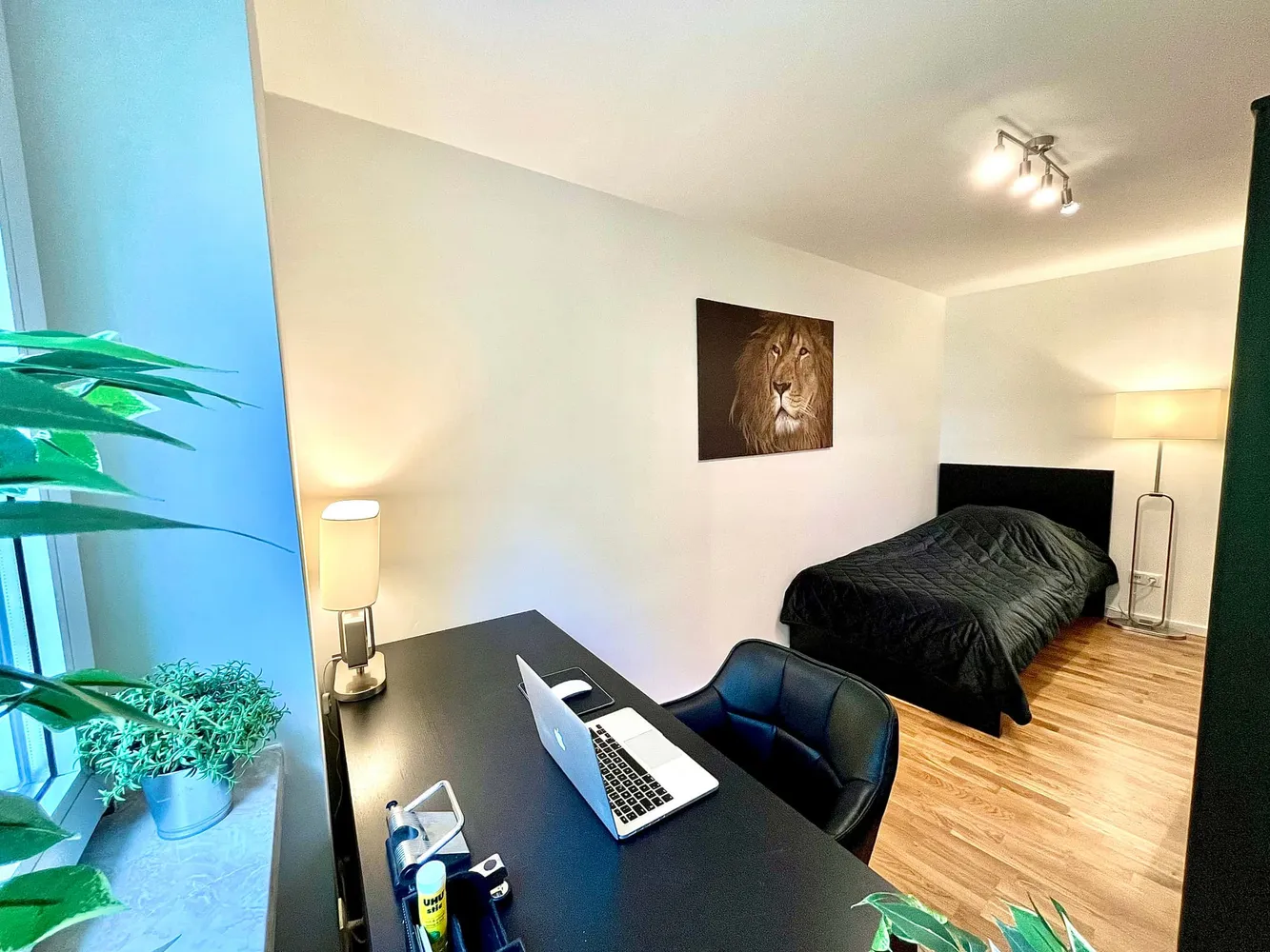 Shared room with 9 m² in Munich – Photo 2