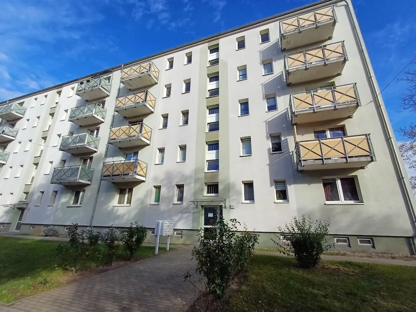 2 Zimmer Wohnung mit 48 m² in Merseburg – Bild 4