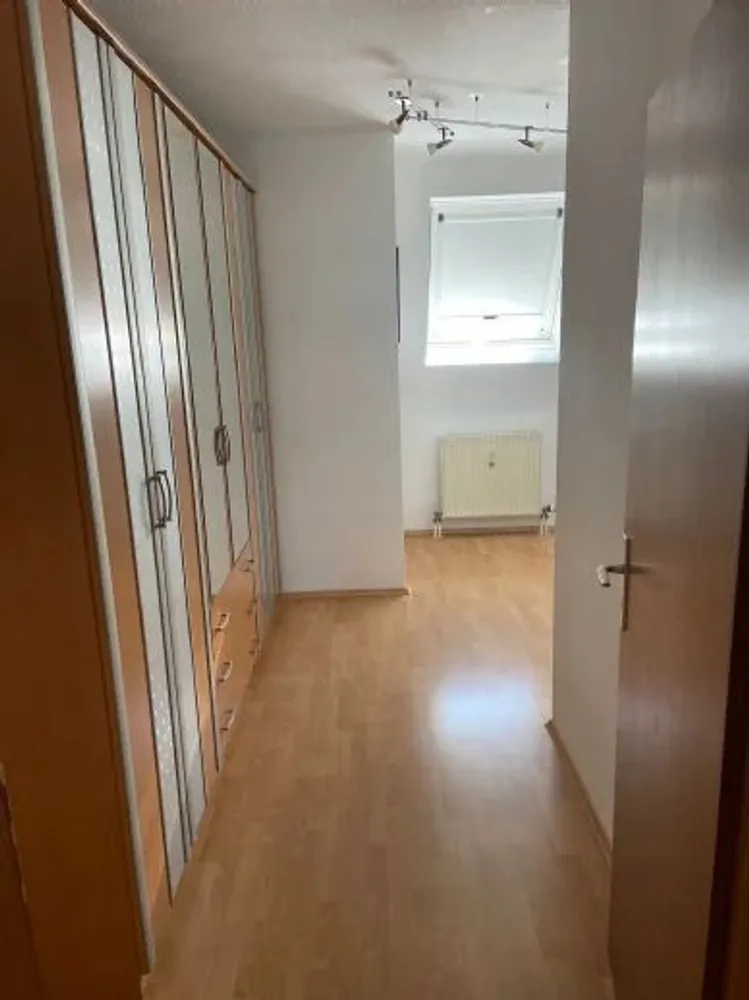 2 Zimmer Wohnung mit 54 m² in Karlsruhe – Bild 4