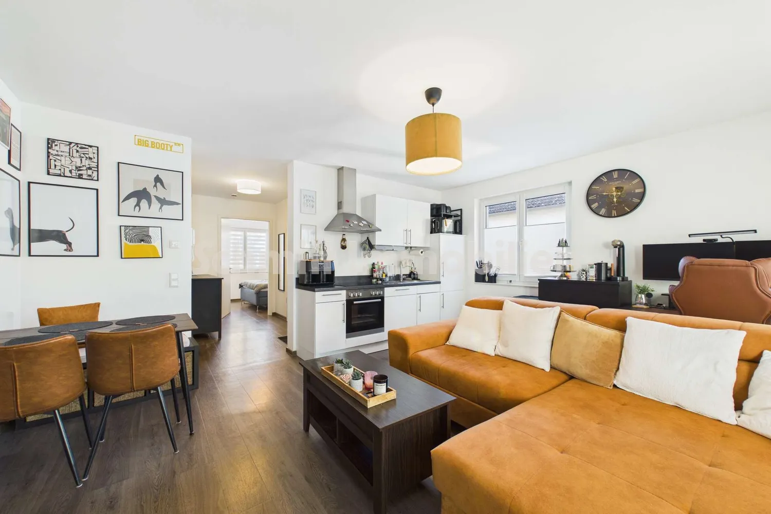 2 Zimmer Wohnung mit 52 m² in Frankfurt am Main – Bild 2