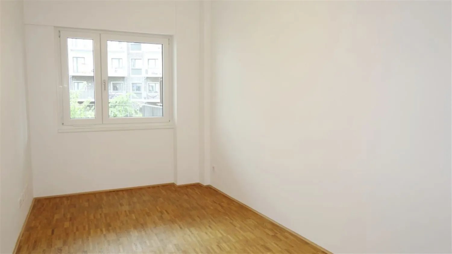 4 Zimmer Wohnung mit 109 m² in Düsseldorf – Bild 6