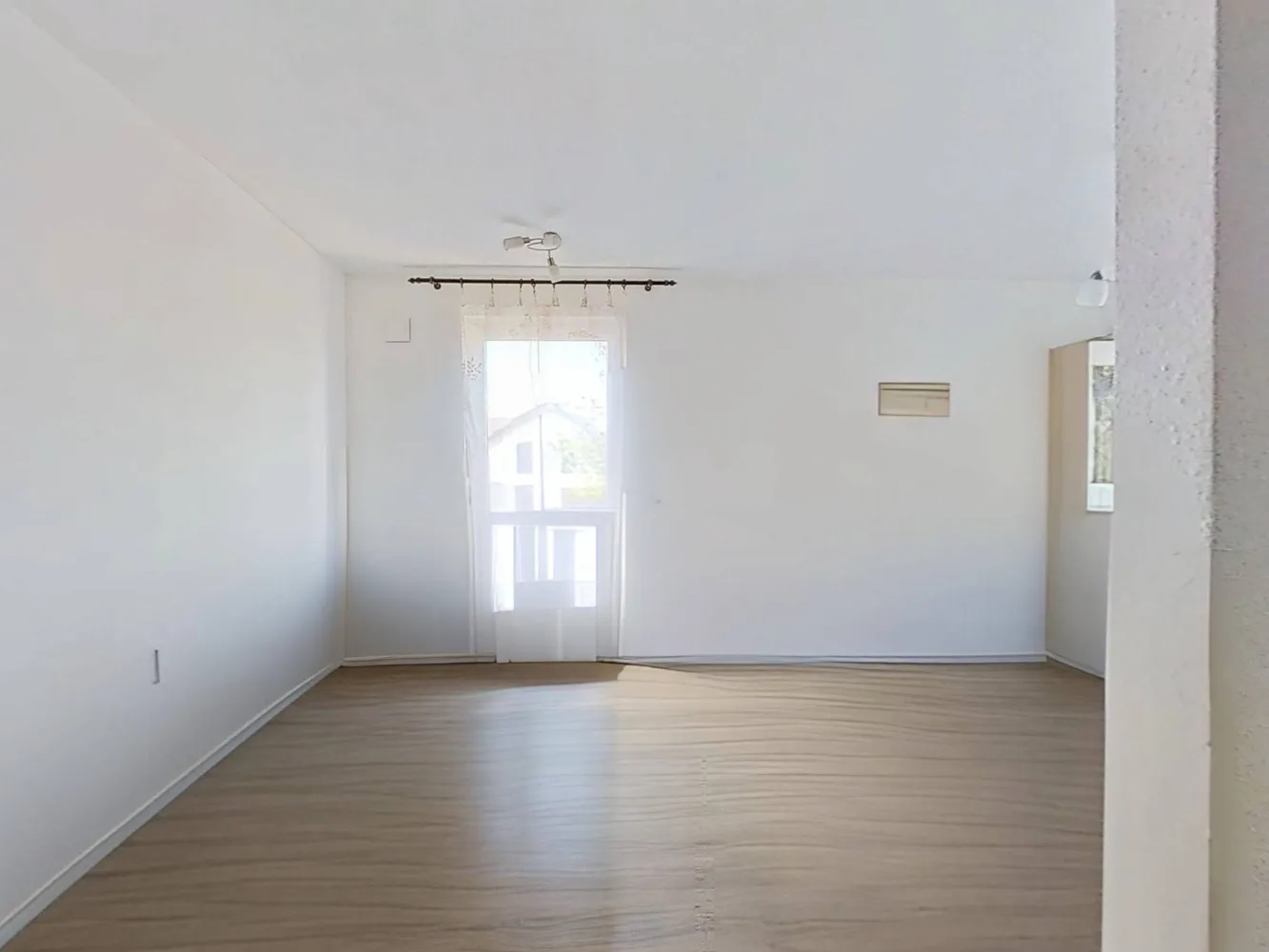 2 Zimmer Wohnung mit 65 m² in Bonn – Bild 2