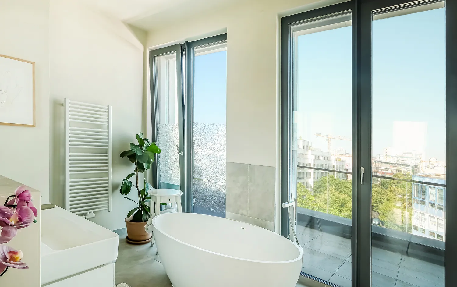 7 Zimmer Wohnung mit 300 m² in Berlin – Bild 12