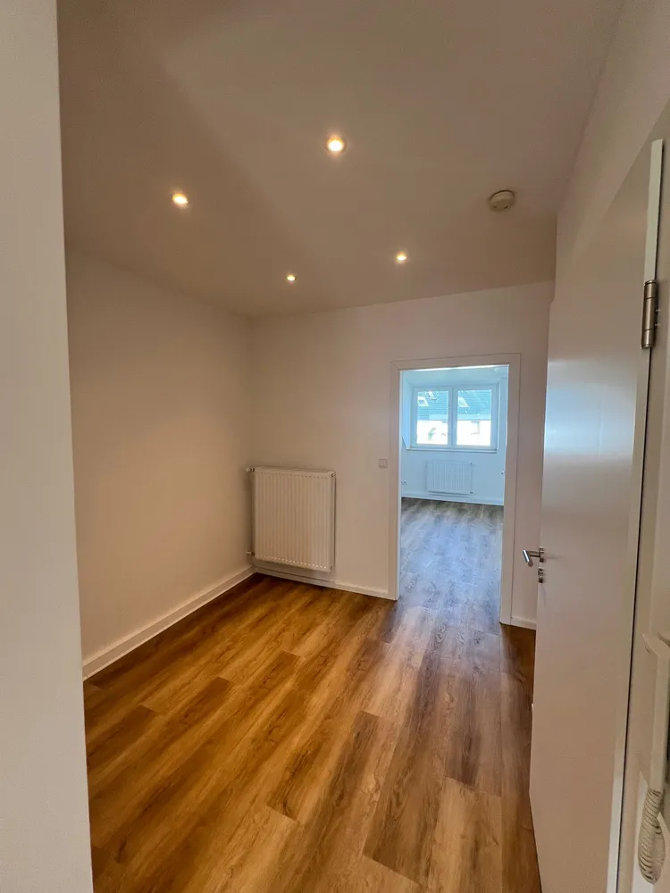 4 Zimmer Wohnung mit 108 m² in Düsseldorf – Bild 5