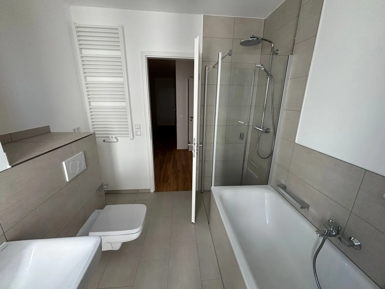 5 Zimmer Wohnung mit 110 m² in Dresden – Bild 7