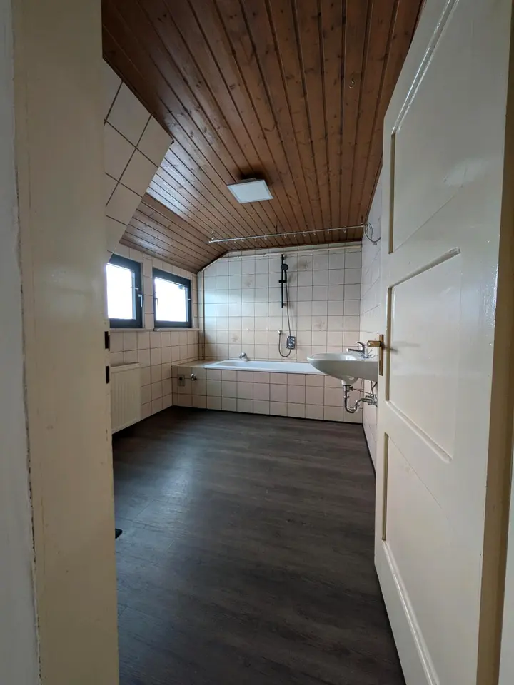 3 Zimmer Wohnung mit 90 m² in Sonneberg – Bild 5