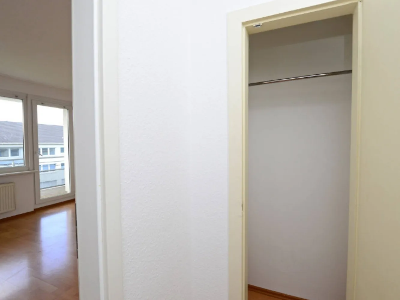 1 Zimmer Wohnung mit 36 m² in Leverkusen – Bild 2