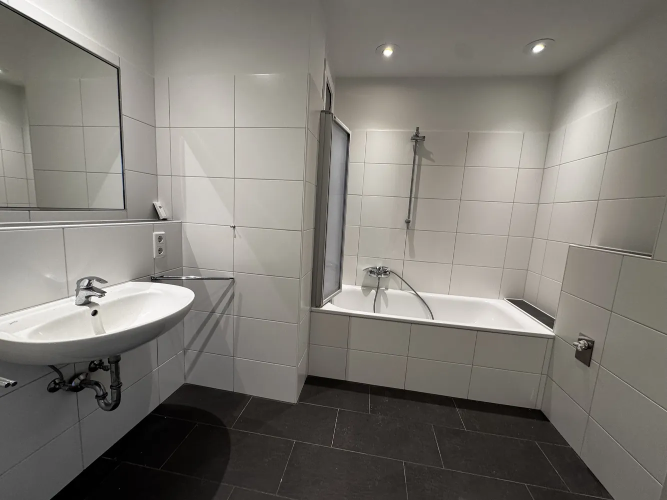 3 Zimmer Wohnung mit 95 m² in Düsseldorf – Bild 7