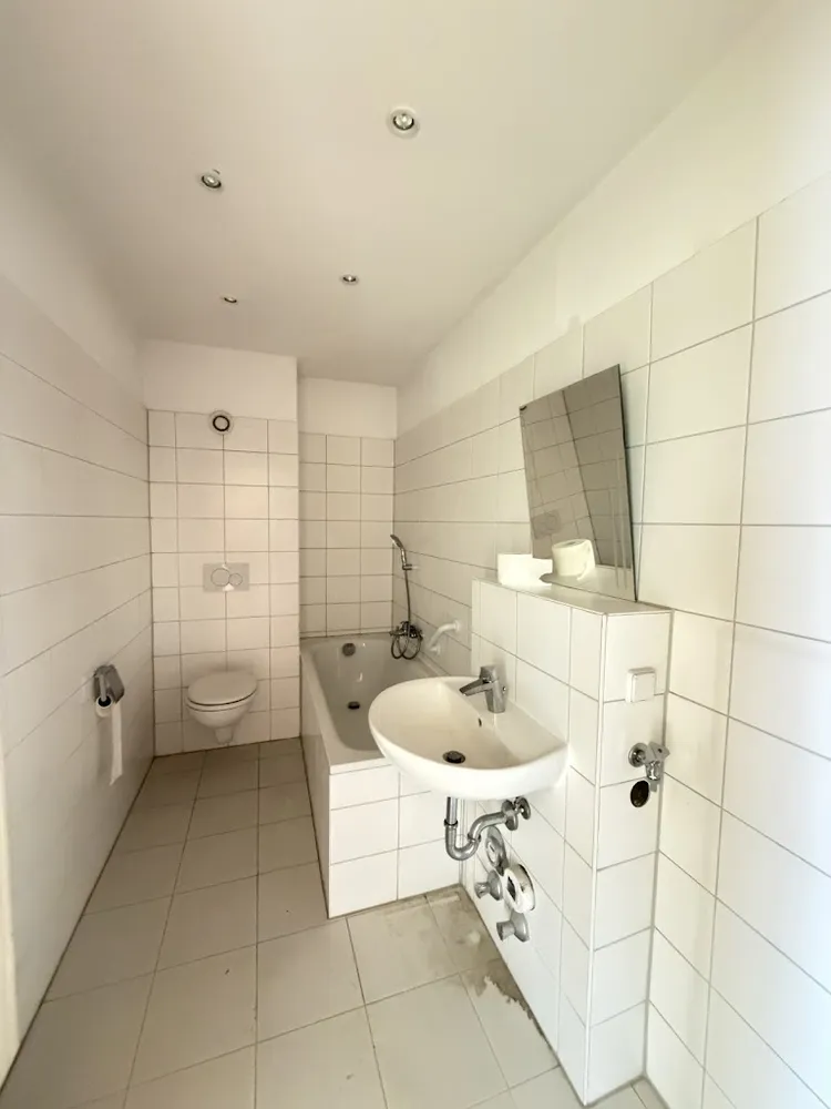 2 room apartment with 56 m² in Berlin – Photo 2