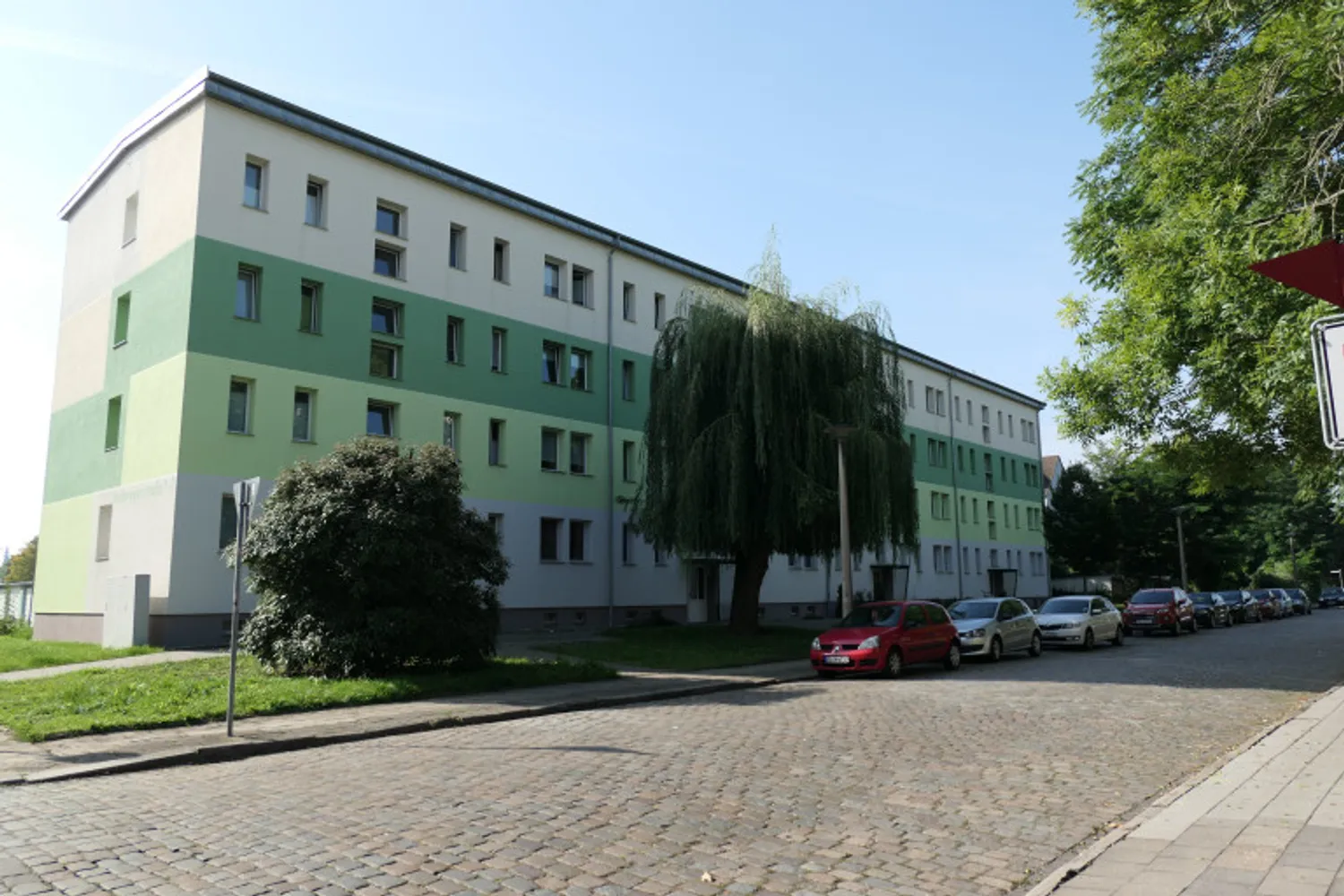 4 Zimmer Wohnung mit 74 m² in Dessau-Roßlau – Bild 1