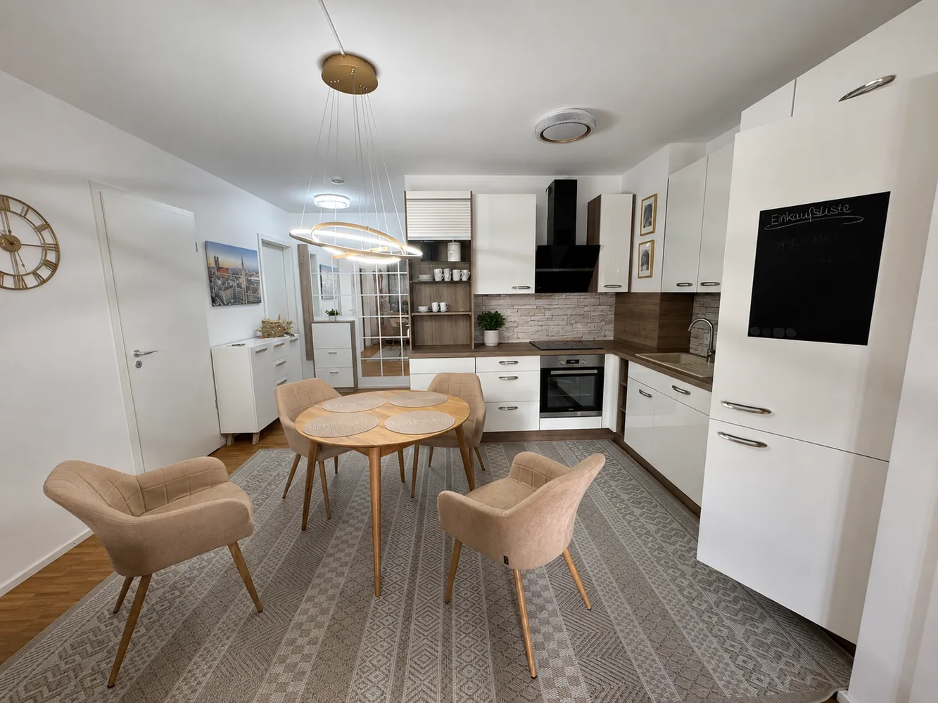 3 Zimmer Wohnung mit 67 m² in München – Bild 4