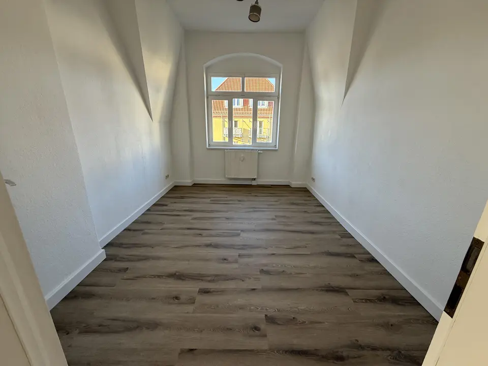 3 Zimmer Wohnung mit 70 m² in Dresden – Bild 2