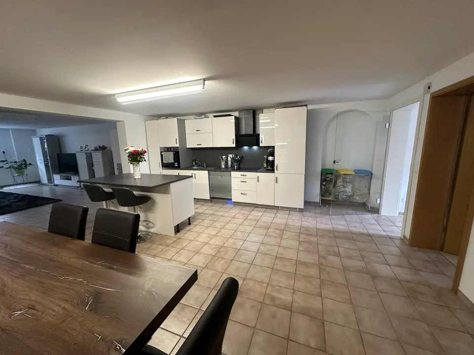 5 Zimmer Wohnung mit 180 m² in Rottweil – Bild 3