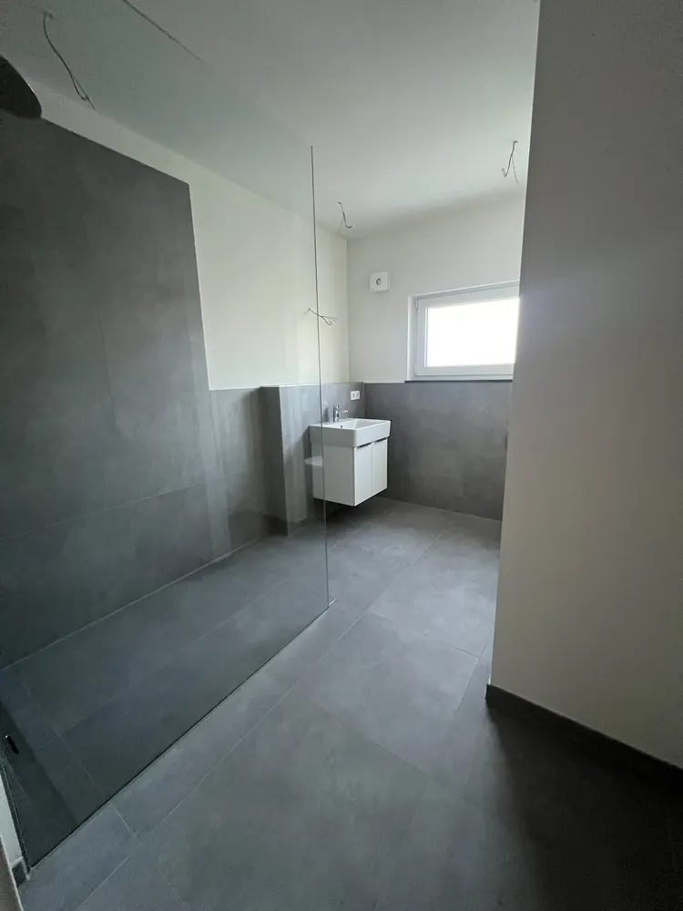 4 Zimmer Wohnung mit 115 m² in München – Bild 6