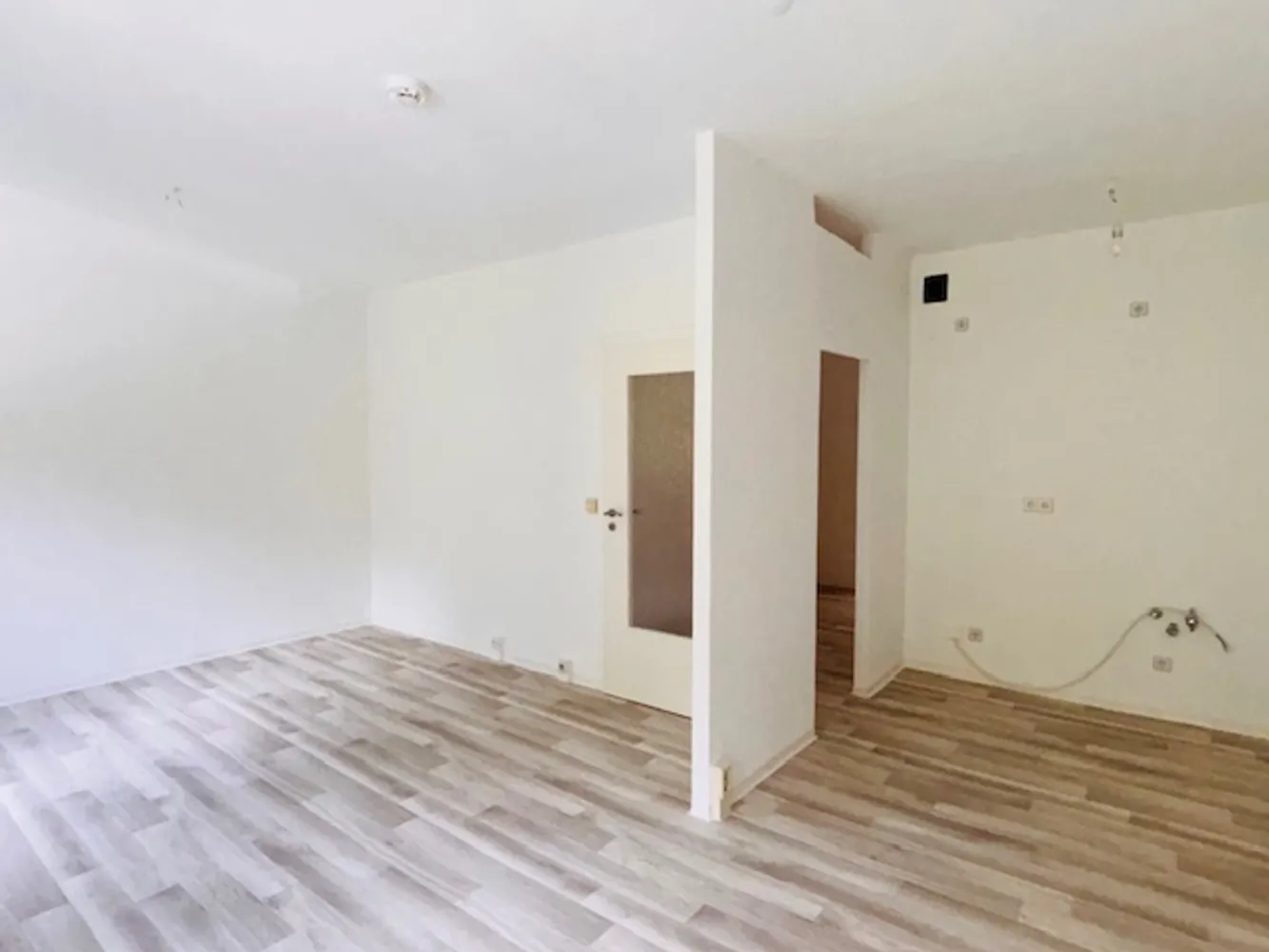 2 Zimmer Wohnung mit 51 m² in Suhl – Bild 4