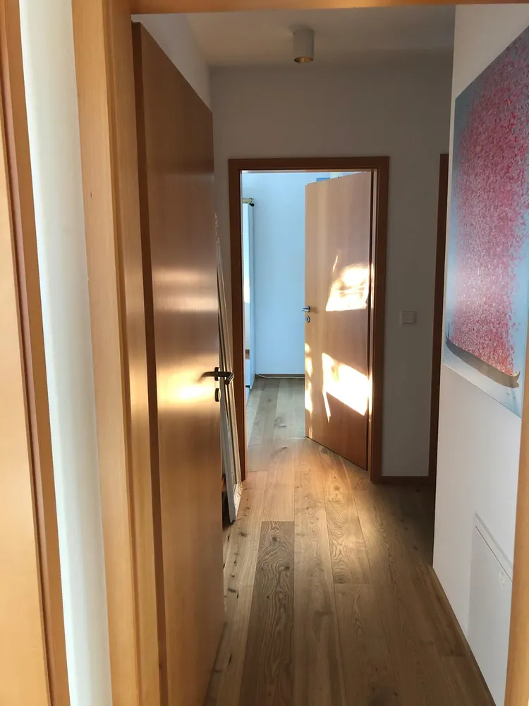 3 Zimmer Wohnung mit 103 m² in Frankfurt am Main – Bild 4