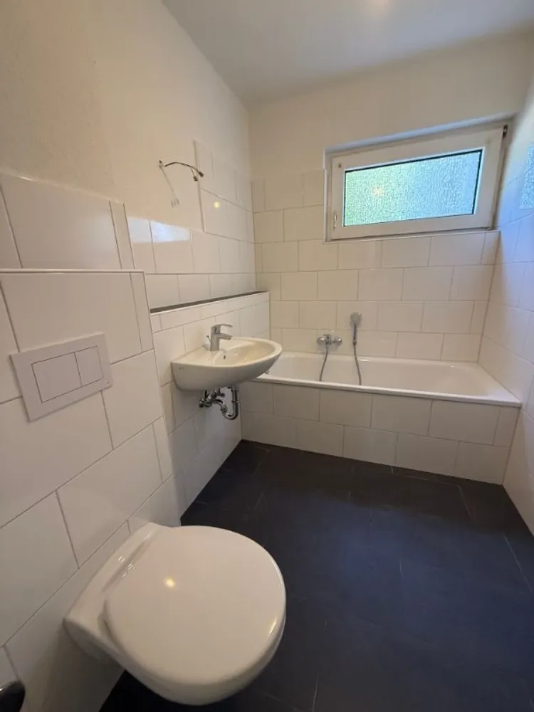 4 Zimmer Wohnung mit 77 m² in Gelsenkirchen – Bild 8