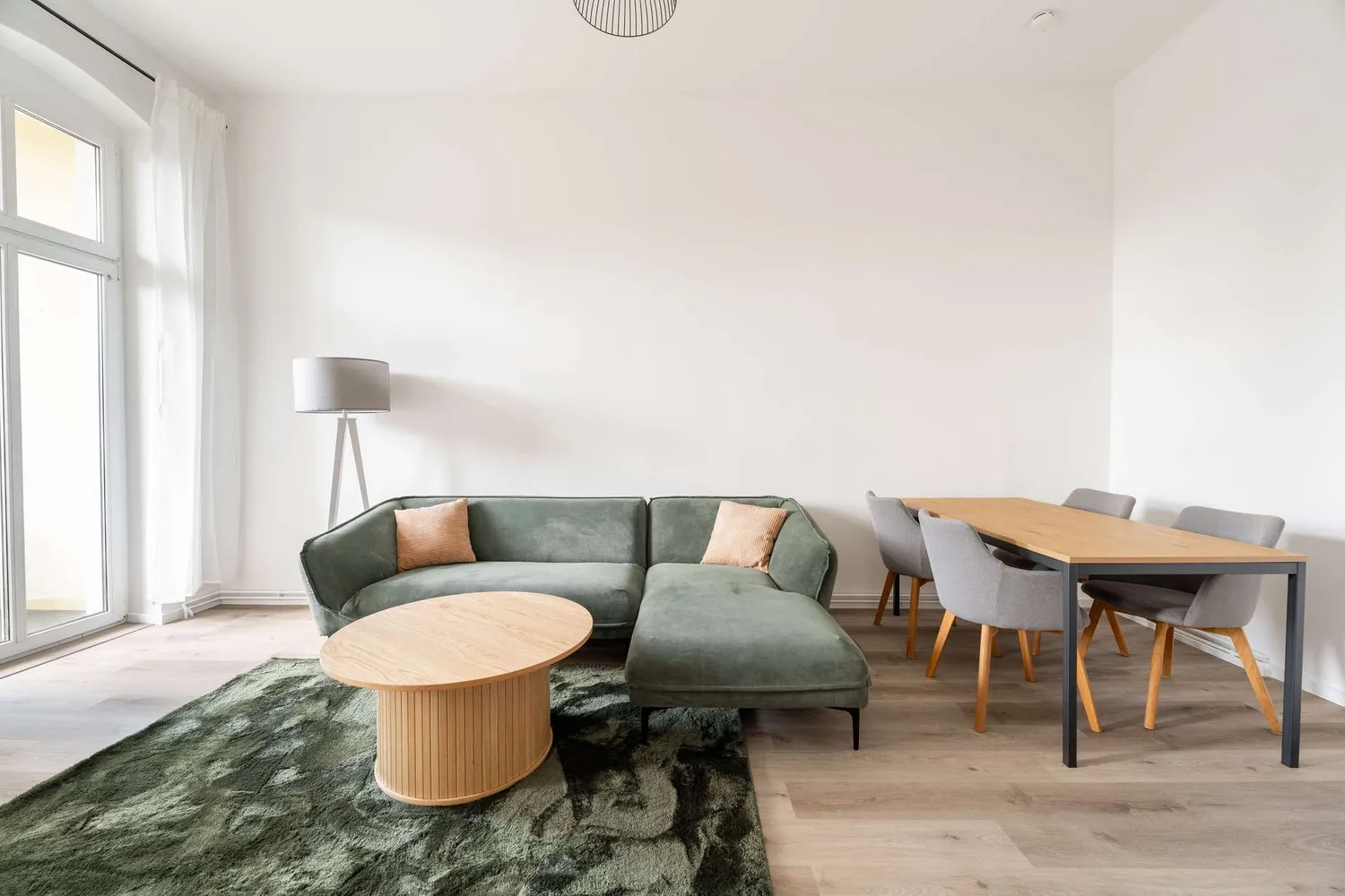 2 Zimmer Wohnung mit 67 m² in Berlin – Bild 2