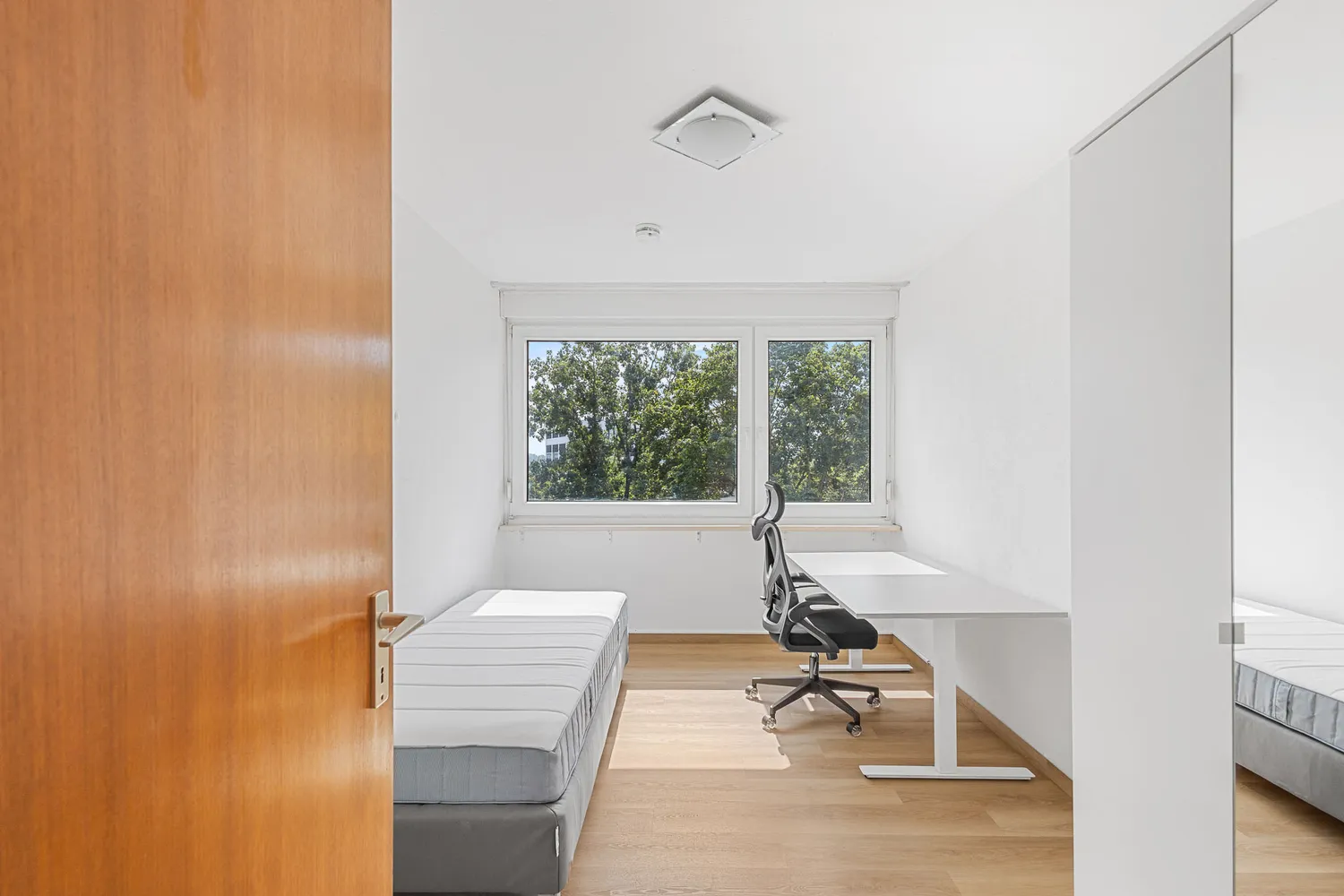 5 Zimmer Wohnung mit 120 m² in Regensburg – Bild 9