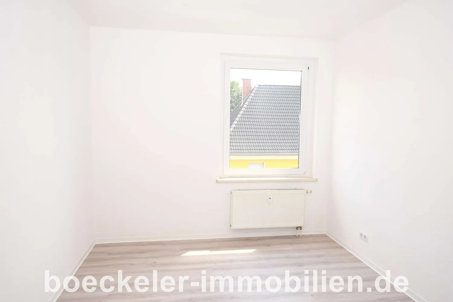 2 Zimmer Wohnung mit 57 m² in Weißenfels – Bild 3