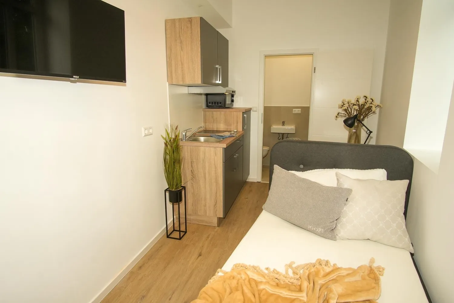 1 Zimmer Wohnung mit 12 m² in Karlsruhe – Bild 9