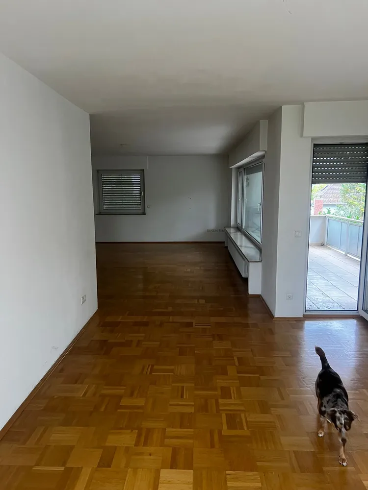4 Zimmer Wohnung mit 150 m² in Wiesbaden – Bild 2
