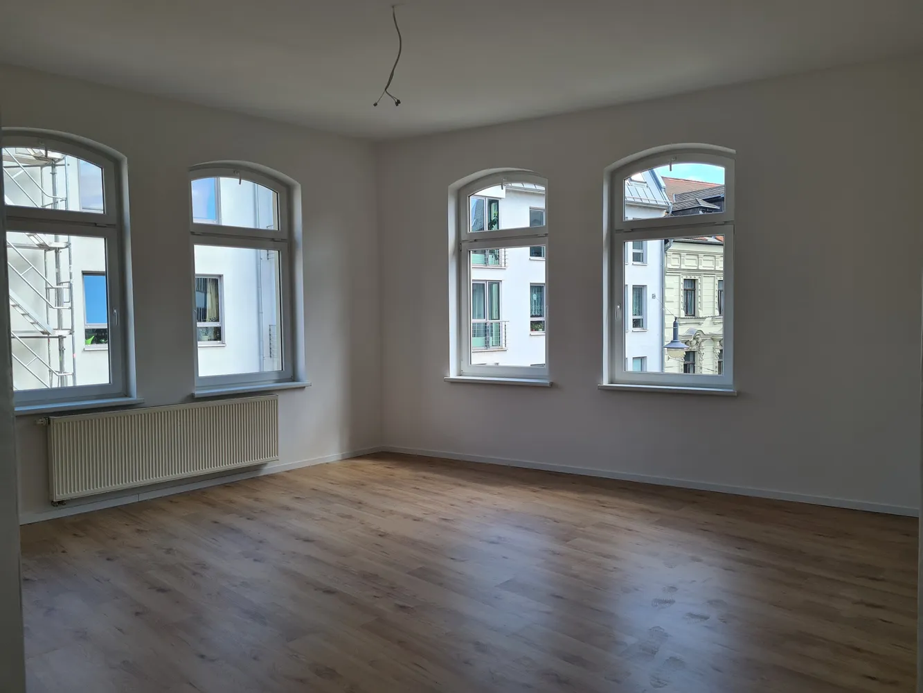 5 Zimmer Wohnung mit 115 m² in Halle (Saale) – Bild 3