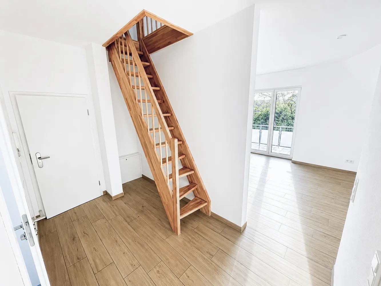 3 Zimmer Wohnung mit 77 m² in Garbsen – Bild 1