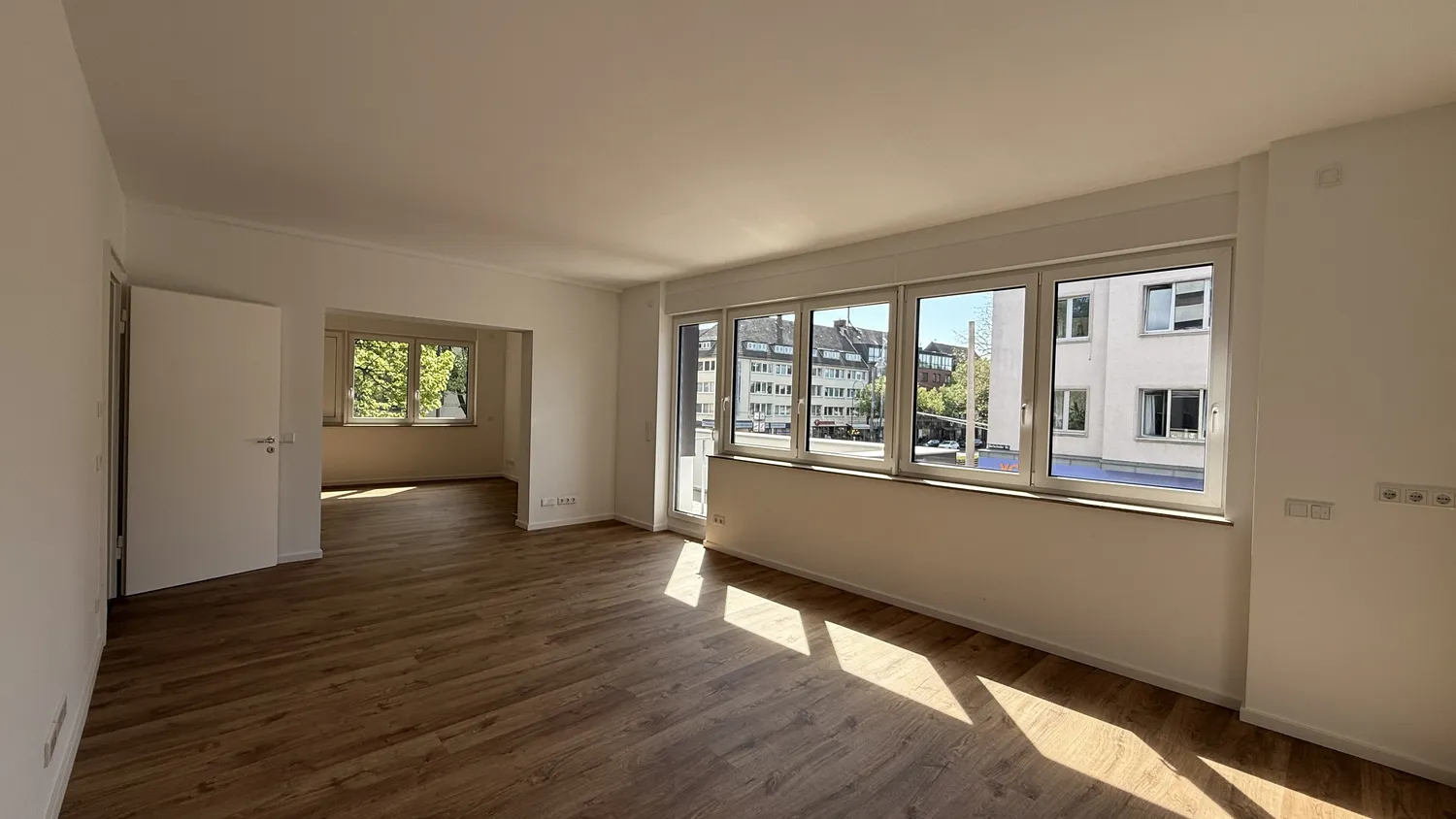 4 room apartment with 106 m² in Cologne – Photo 9