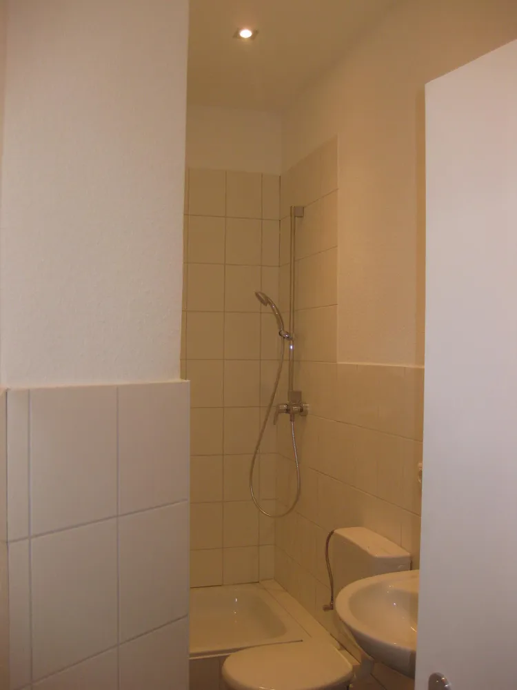 2 Zimmer Wohnung mit 43 m² in Wiesbaden – Bild 3