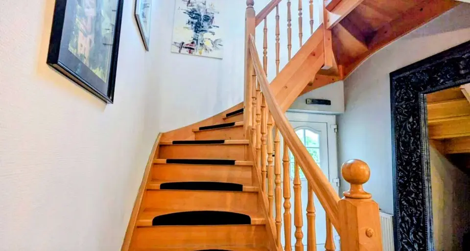 12 Zimmer Haus mit 302 m² in Berlin – Bild 3