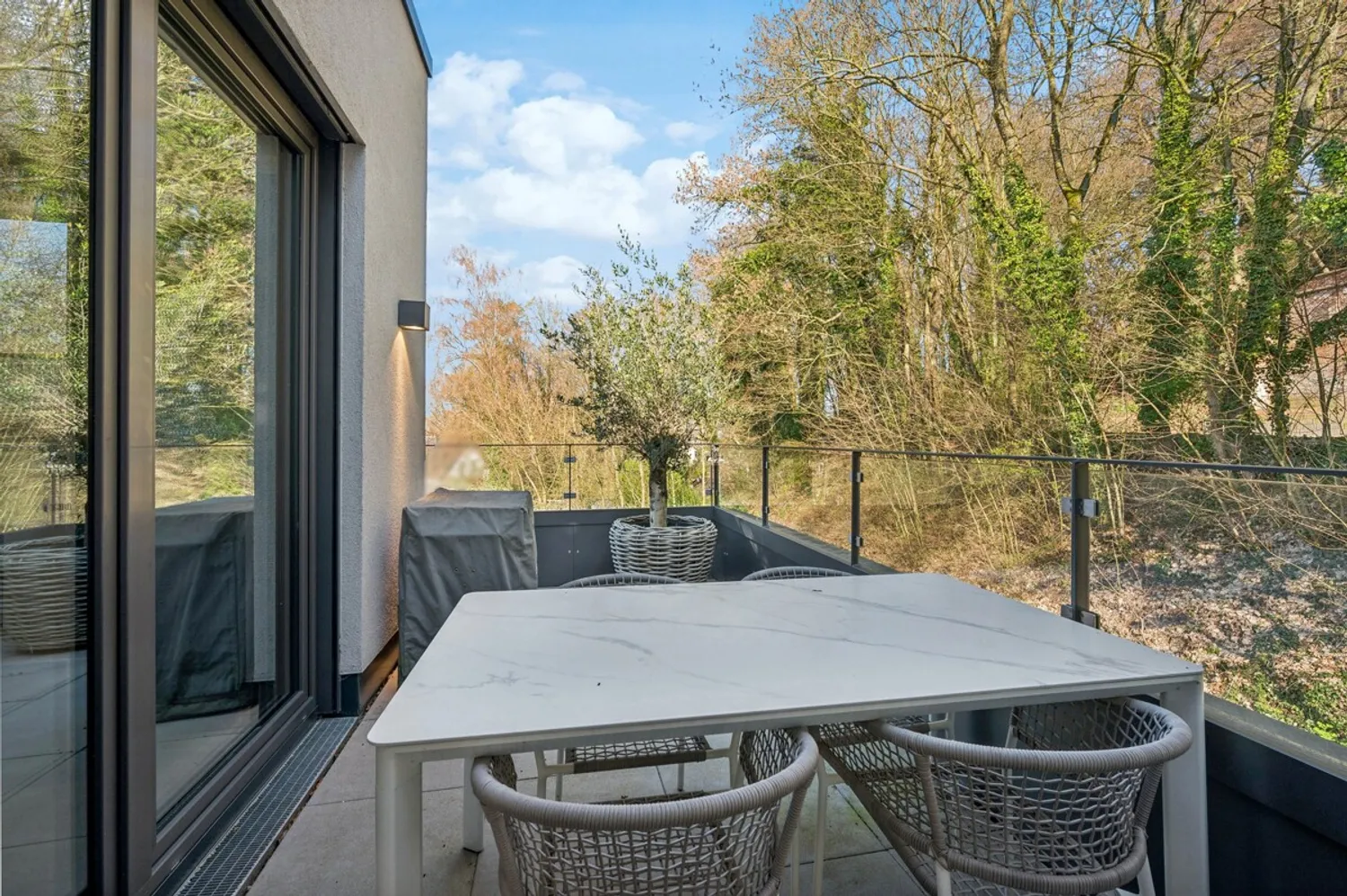 3 Zimmer Wohnung mit 105 m² in Aachen – Bild 8