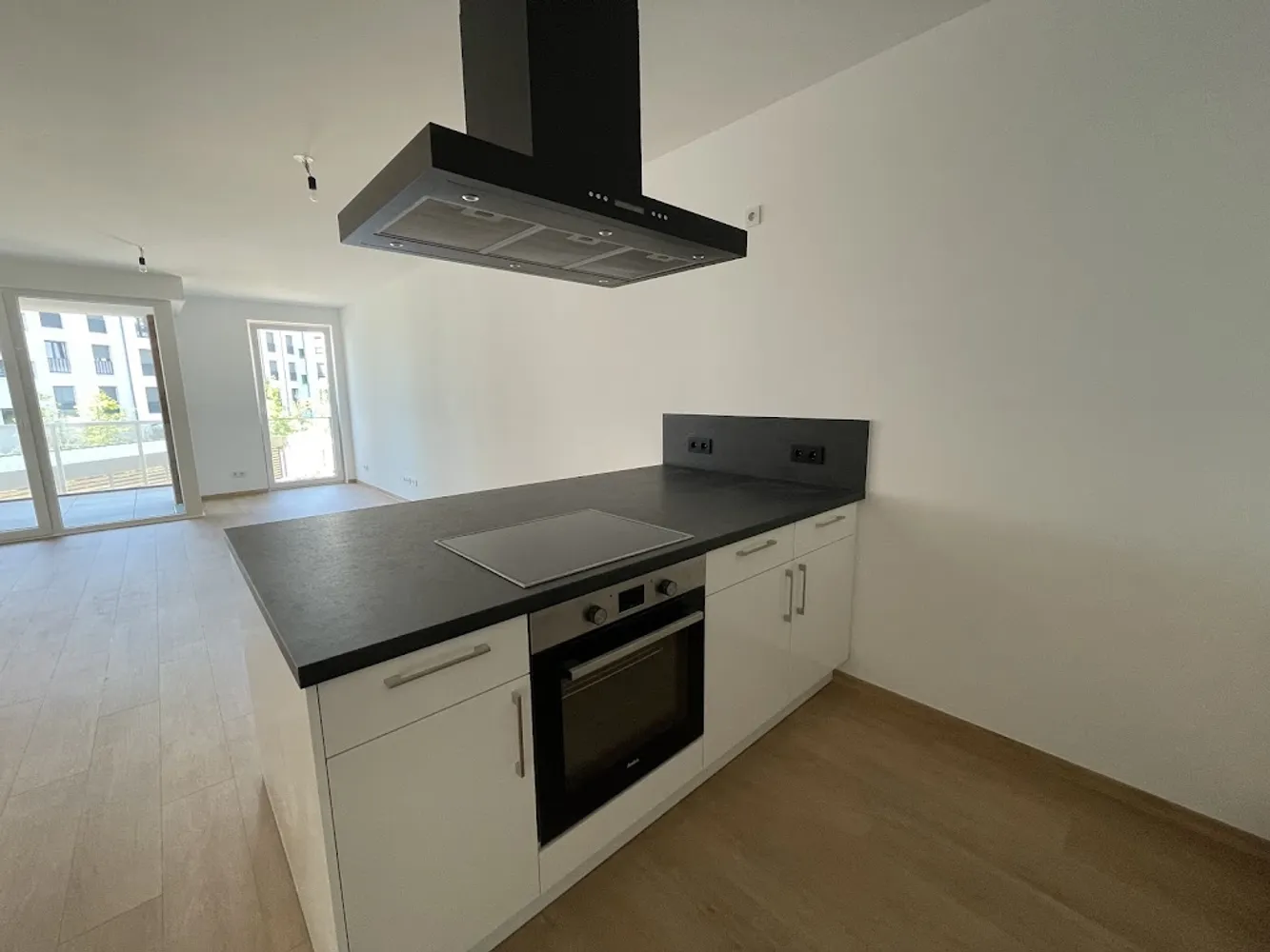 4 Zimmer Wohnung mit 105 m² in Dresden – Bild 3