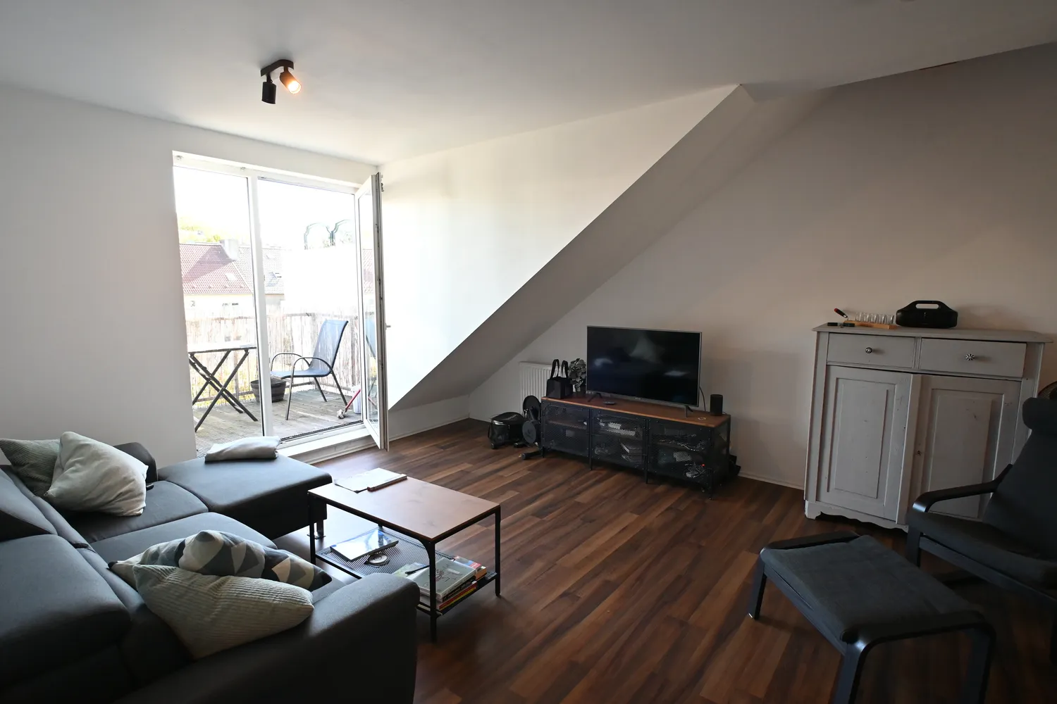 2 Zimmer Wohnung mit 56 m² in Bochum – Bild 1