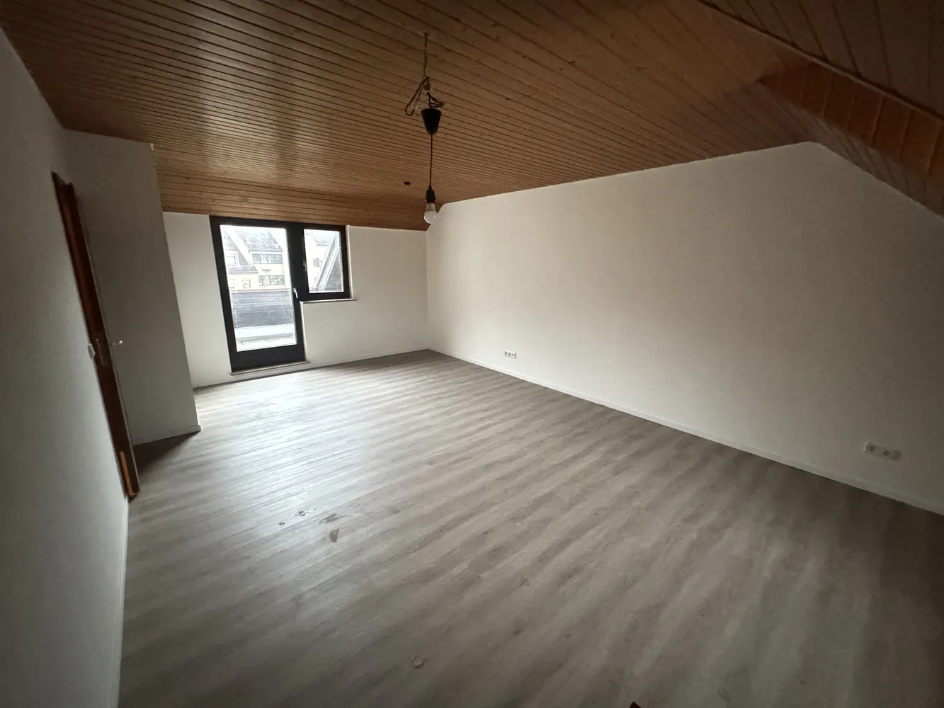 2 Zimmer Wohnung mit 60 m² in Nürnberg – Bild 4